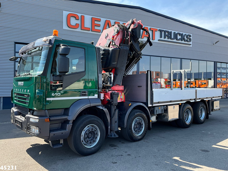 Iveco Trakker AD410T41 Fassi 80 Tonmeter laadkraan + Fly-Jib Just 80.441 Km! - Crane truck: picture 2 Iveco Trakker AD410T41 Fassi 80 Tonmeter laadkraan + Fly-Jib Just 80.441 Km! - Crane truck: picture 2