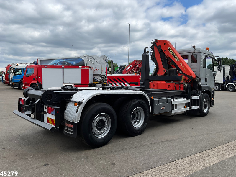 MAN TGA 26.360 6x2 Palfinger 21 Tonmeter laadkraan - Hook lift truck, Crane truck: picture 4 MAN TGA 26.360 6x2 Palfinger 21 Tonmeter laadkraan - Hook lift truck, Crane truck: picture 4