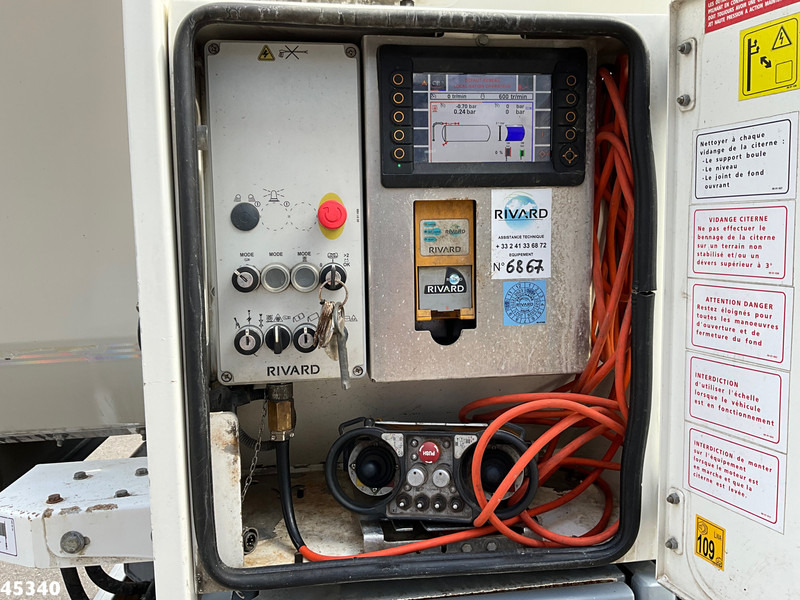 MAN TGS 26.360 Euro 6 Rivard 17m³ Combi Just 185.767 km! on lease MAN TGS 26.360 Euro 6 Rivard 17m³ Combi Just 185.767 km!: picture 17 MAN TGS 26.360 Euro 6 Rivard 17m³ Combi Just 185.767 km! on lease MAN TGS 26.360 Euro 6 Rivard 17m³ Combi Just 185.767 km!: picture 17