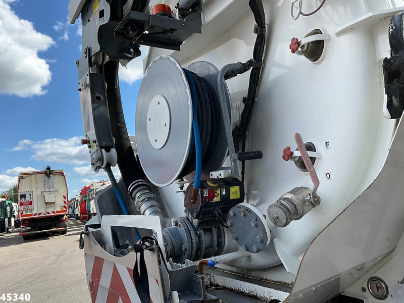 MAN TGS 26.360 Euro 6 Rivard 17m³ Combi Just 185.767 km! on lease MAN TGS 26.360 Euro 6 Rivard 17m³ Combi Just 185.767 km!: picture 9 MAN TGS 26.360 Euro 6 Rivard 17m³ Combi Just 185.767 km! on lease MAN TGS 26.360 Euro 6 Rivard 17m³ Combi Just 185.767 km!: picture 9