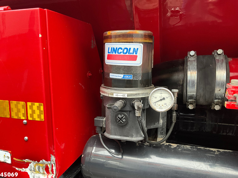 Vacuum truck MAN TGS 41.440 Koks 20m³ Combi: picture 19