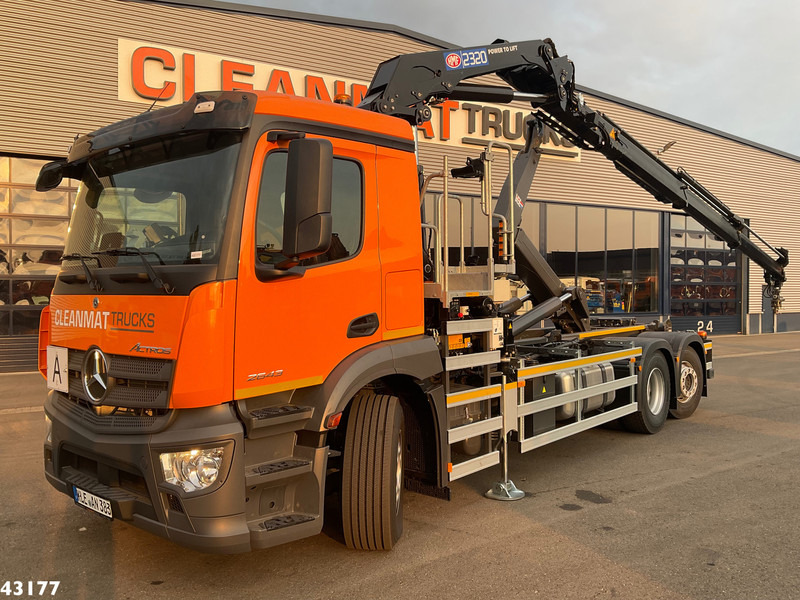 Mercedes-Benz Actros 2643 Euro 6 HMF 23 Tonmeter laadkraan - Hook lift truck, Crane truck: picture 1 Mercedes-Benz Actros 2643 Euro 6 HMF 23 Tonmeter laadkraan - Hook lift truck, Crane truck: picture 1