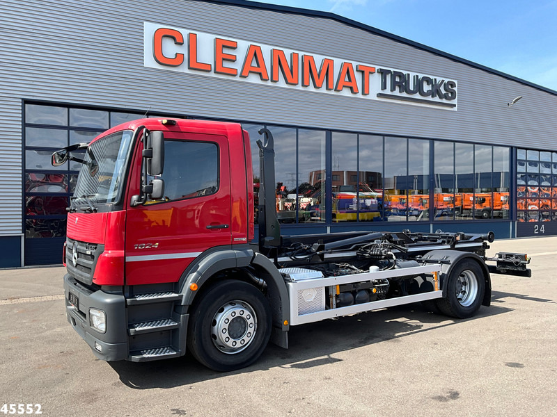Mercedes-Benz Axor 1824 Euro 5 14 Ton haakarmsysteem - Hook lift truck: picture 2 Mercedes-Benz Axor 1824 Euro 5 14 Ton haakarmsysteem - Hook lift truck: picture 2