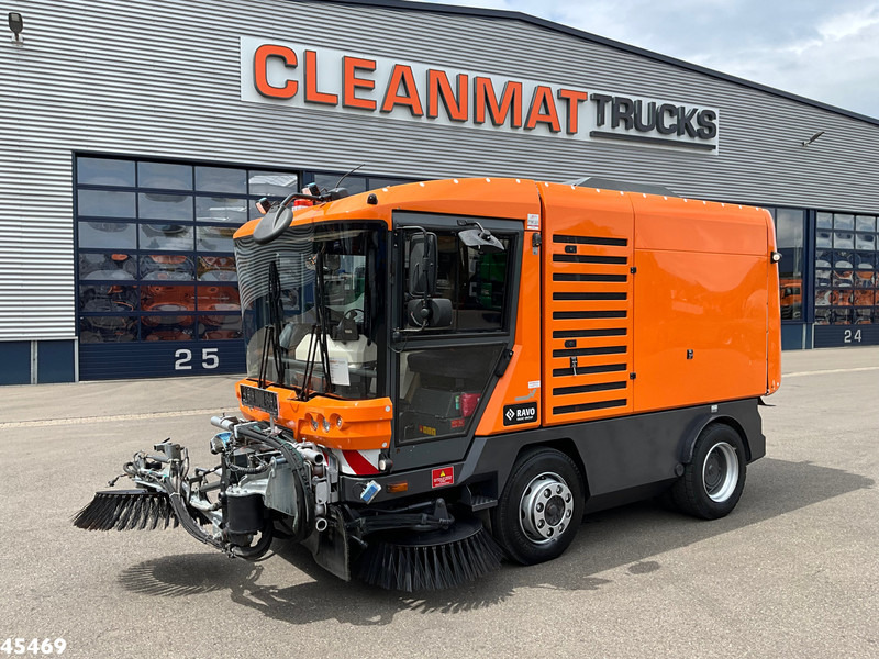 Ravo 5-Serie 560 with 3-rd brush - Road sweeper: picture 5 Ravo 5-Serie 560 with 3-rd brush - Road sweeper: picture 5