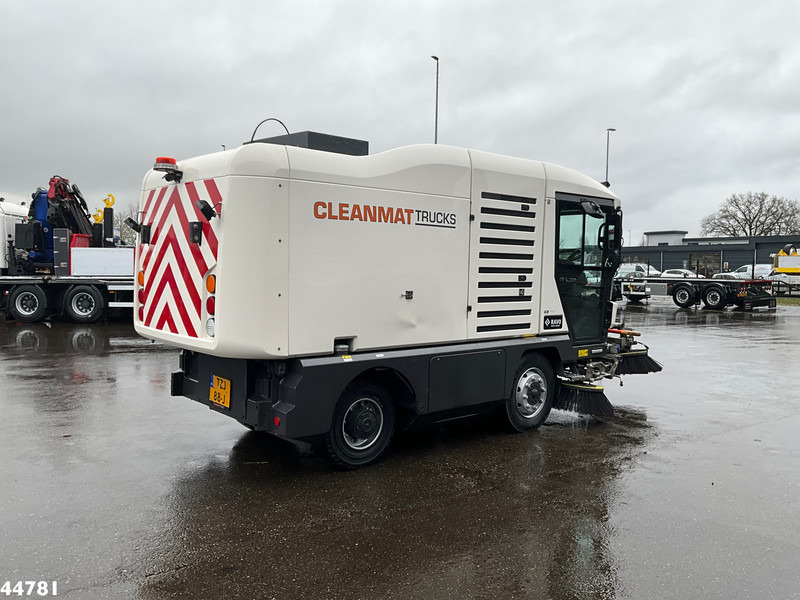 Road sweeper Ravo 540 CD Euro 6 with 3-rd brush: picture 6