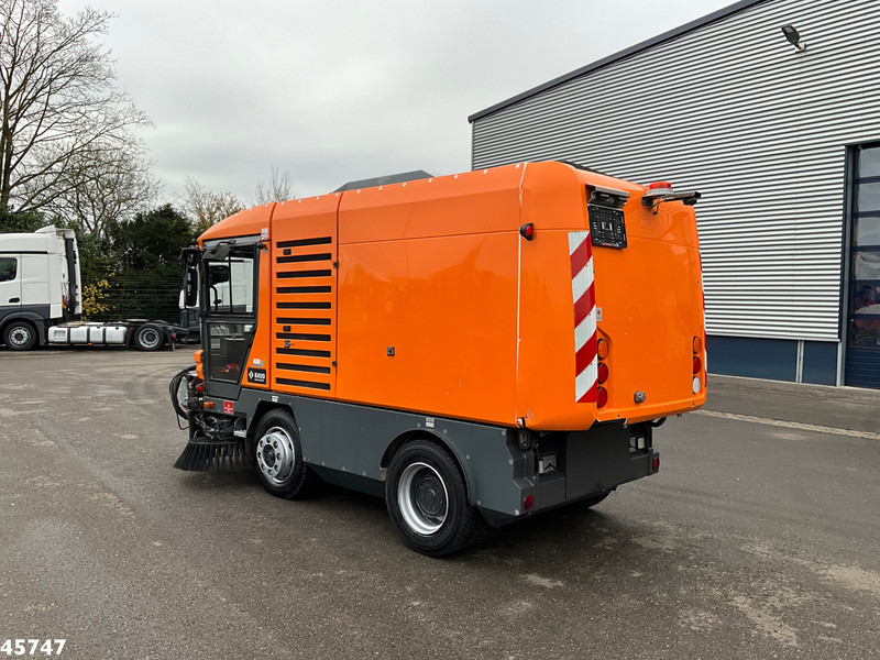 Ravo 580 with 3-rd brush - Road sweeper: picture 5 Ravo 580 with 3-rd brush - Road sweeper: picture 5