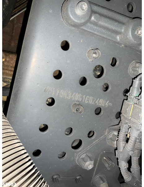 Tractor unit Mercedes-Benz Actros 1842 Mega GigaSpace MirrorCam: picture 19 Tractor unit Mercedes-Benz Actros 1842 Mega GigaSpace MirrorCam: picture 19