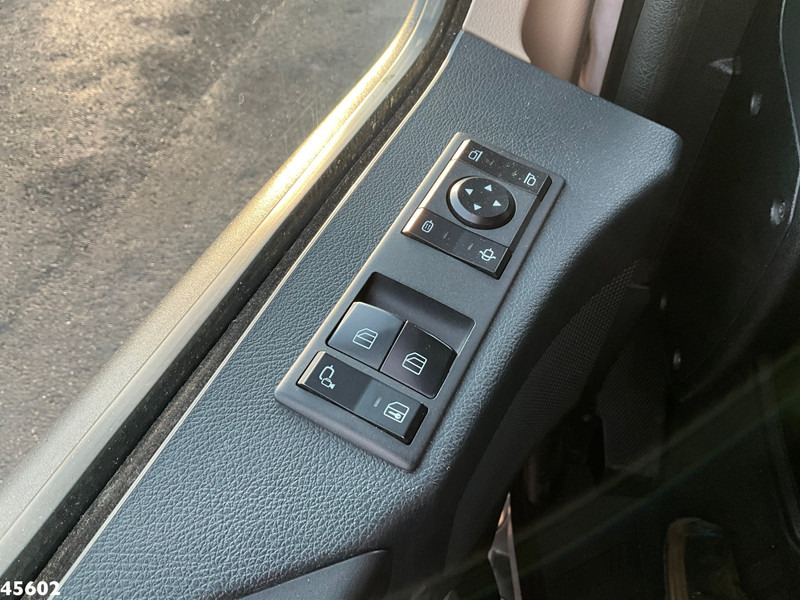 Tractor unit Mercedes-Benz Actros 1842 Mega GigaSpace MirrorCam: picture 11 Tractor unit Mercedes-Benz Actros 1842 Mega GigaSpace MirrorCam: picture 11