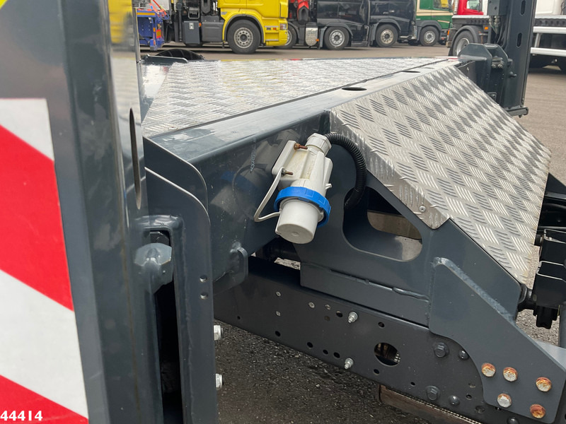 Truck Iveco Daily 35S12 20 Meter hoogwerker + JIB Just 6.039 km!: picture 12 Truck Iveco Daily 35S12 20 Meter hoogwerker + JIB Just 6.039 km!: picture 12