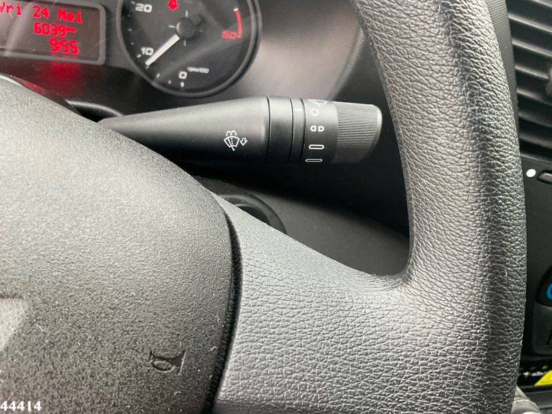 Truck Iveco Daily 35S12 20 Meter hoogwerker + JIB Just 6.039 km!: picture 18 Truck Iveco Daily 35S12 20 Meter hoogwerker + JIB Just 6.039 km!: picture 18