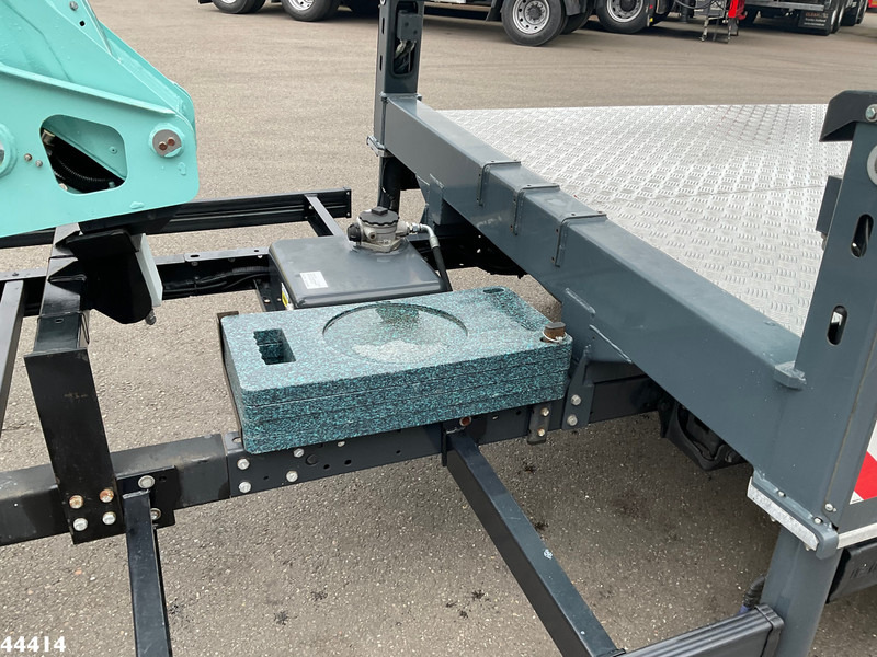 Truck Iveco Daily 35S12 20 Meter hoogwerker + JIB Just 6.039 km!: picture 8 Truck Iveco Daily 35S12 20 Meter hoogwerker + JIB Just 6.039 km!: picture 8