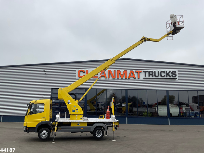 Mercedes-Benz Atego 815 Wumag Elevant 17 meter hoogwerker Just 39.048 km! - Truck: picture 1 Mercedes-Benz Atego 815 Wumag Elevant 17 meter hoogwerker Just 39.048 km! - Truck: picture 1