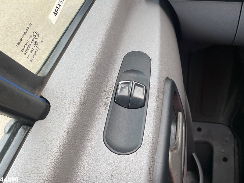 Volkswagen Crafter Servicewagen Hiab 1,3 Tonmeter laadkraan Just 123.645 Km! on lease Volkswagen Crafter Servicewagen Hiab 1,3 Tonmeter laadkraan Just 123.645 Km!: picture 16