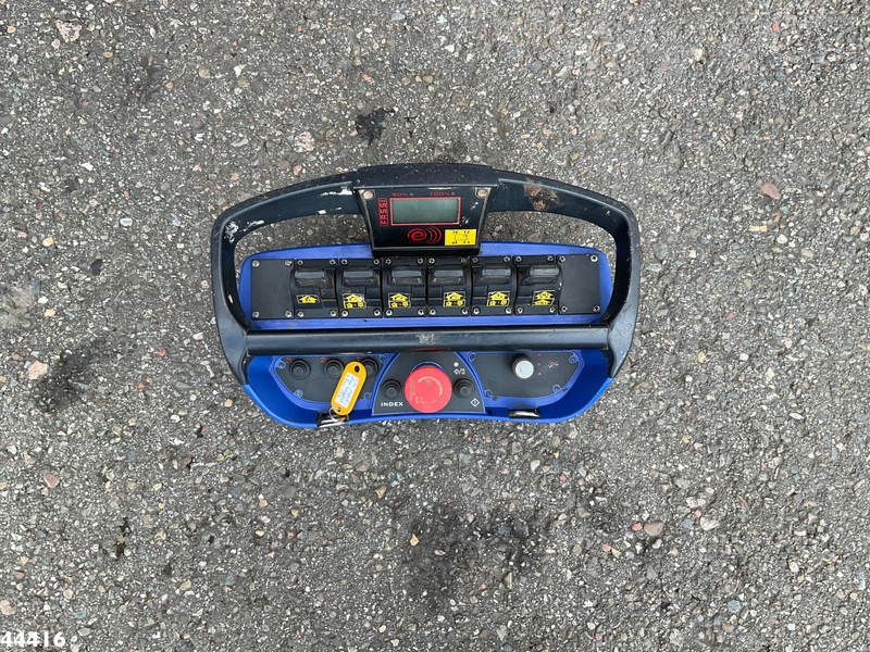 Crane truck Volvo FH 460 8x4 Fassi 27 Tonmeter laadkraan (bouwjaar 2019): picture 10