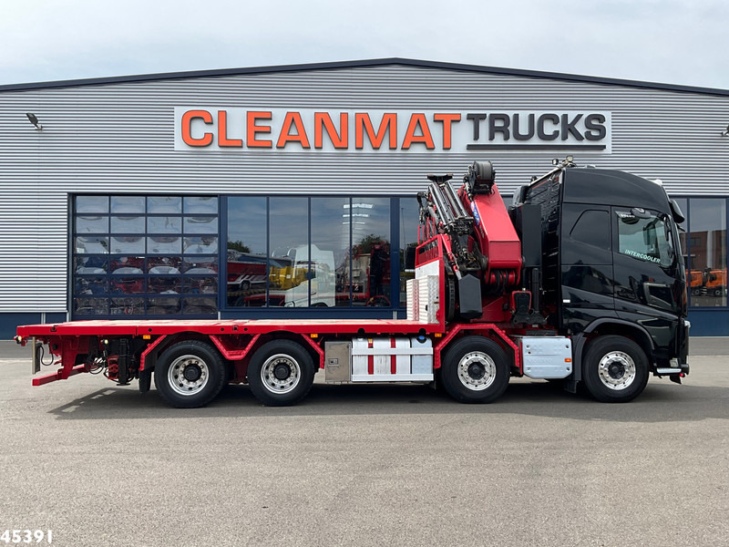 Crane truck Volvo FH 540 8x4 HMF 85 Tonmeter laadkraan + Fly-Jib Just 222.786 km!: picture 6 Crane truck Volvo FH 540 8x4 HMF 85 Tonmeter laadkraan + Fly-Jib Just 222.786 km!: picture 6