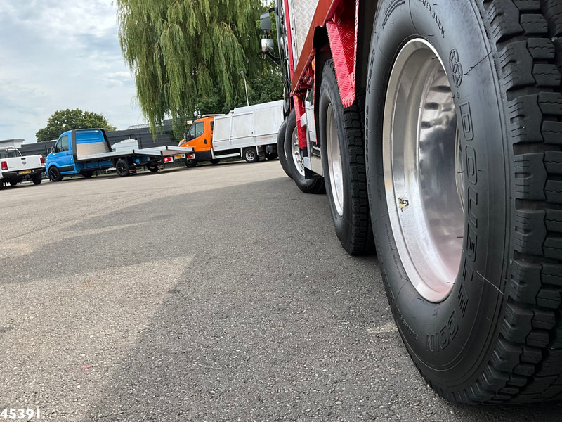 Crane truck Volvo FH 540 8x4 HMF 85 Tonmeter laadkraan + Fly-Jib Just 222.786 km!: picture 8 Crane truck Volvo FH 540 8x4 HMF 85 Tonmeter laadkraan + Fly-Jib Just 222.786 km!: picture 8