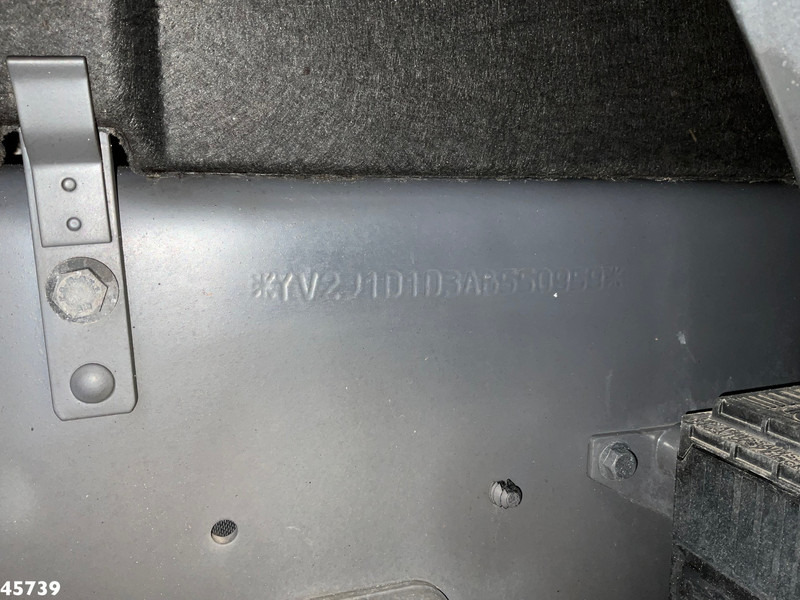 Hook lift truck Volvo FM 330 6x4 Hiab 21 Ton haakarmsysteem Just 35.598 Km!: picture 17 Hook lift truck Volvo FM 330 6x4 Hiab 21 Ton haakarmsysteem Just 35.598 Km!: picture 17