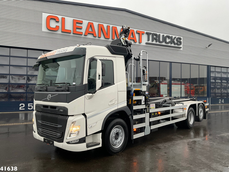 Volvo FM 430 HMF 23 ton/meter laadkraan - Hook lift truck, Crane truck: picture 2 Volvo FM 430 HMF 23 ton/meter laadkraan - Hook lift truck, Crane truck: picture 2