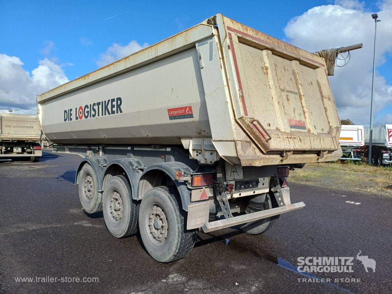 LANGENDORF Auflieger Kipper Stahlrundmulde 24m³ - Tipper semi-trailer: picture 5 LANGENDORF Auflieger Kipper Stahlrundmulde 24m³ - Tipper semi-trailer: picture 5