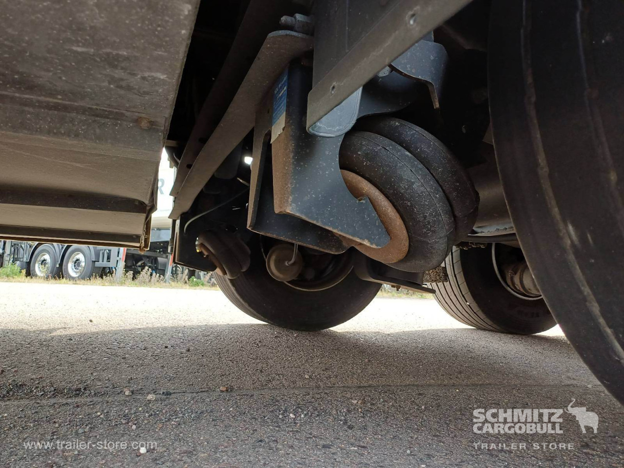 SCHMITZ Auflieger Curtainsider Mega - Curtainsider semi-trailer: picture 2 SCHMITZ Auflieger Curtainsider Mega - Curtainsider semi-trailer: picture 2