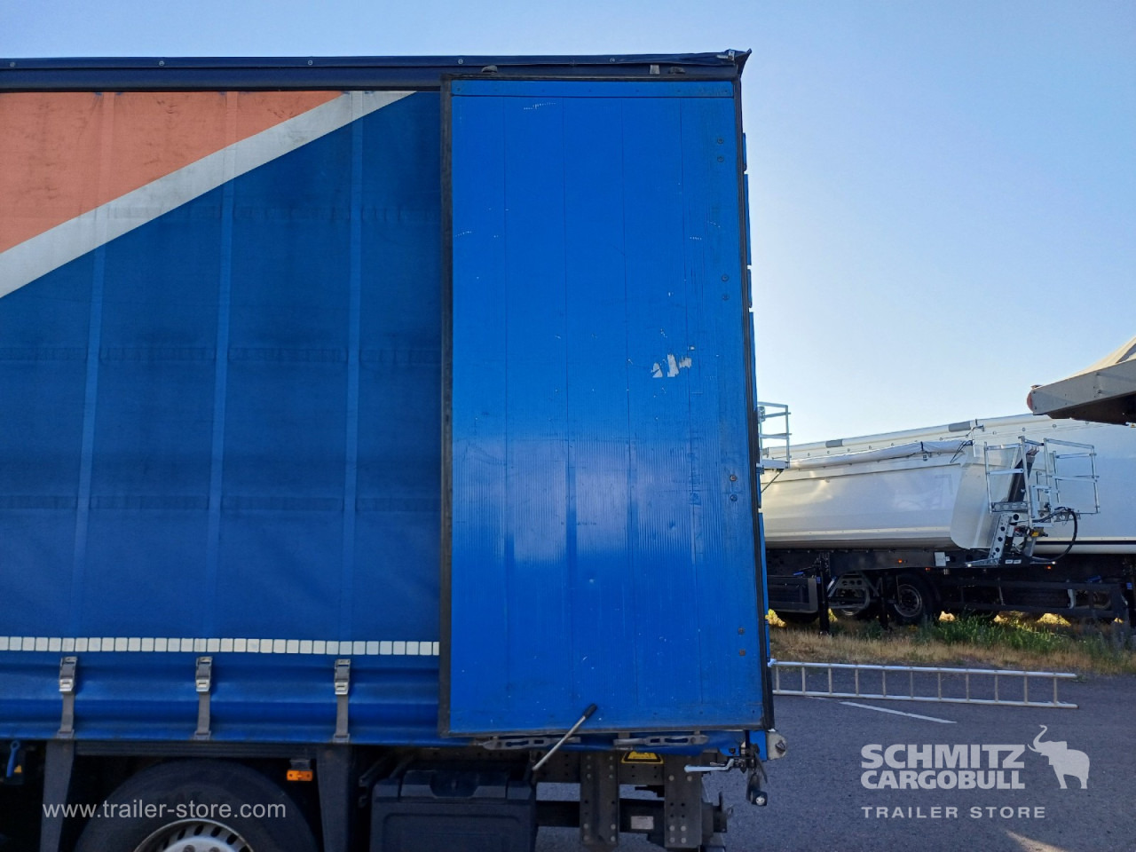 Curtainsider semi-trailer SCHMITZ Auflieger Curtainsider Standard Forklift holder: picture 12