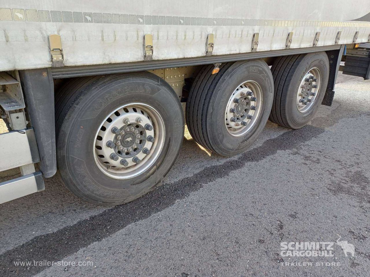 SCHMITZ Auflieger Curtainsider Standard - Curtainsider semi-trailer: picture 4 SCHMITZ Auflieger Curtainsider Standard - Curtainsider semi-trailer: picture 4