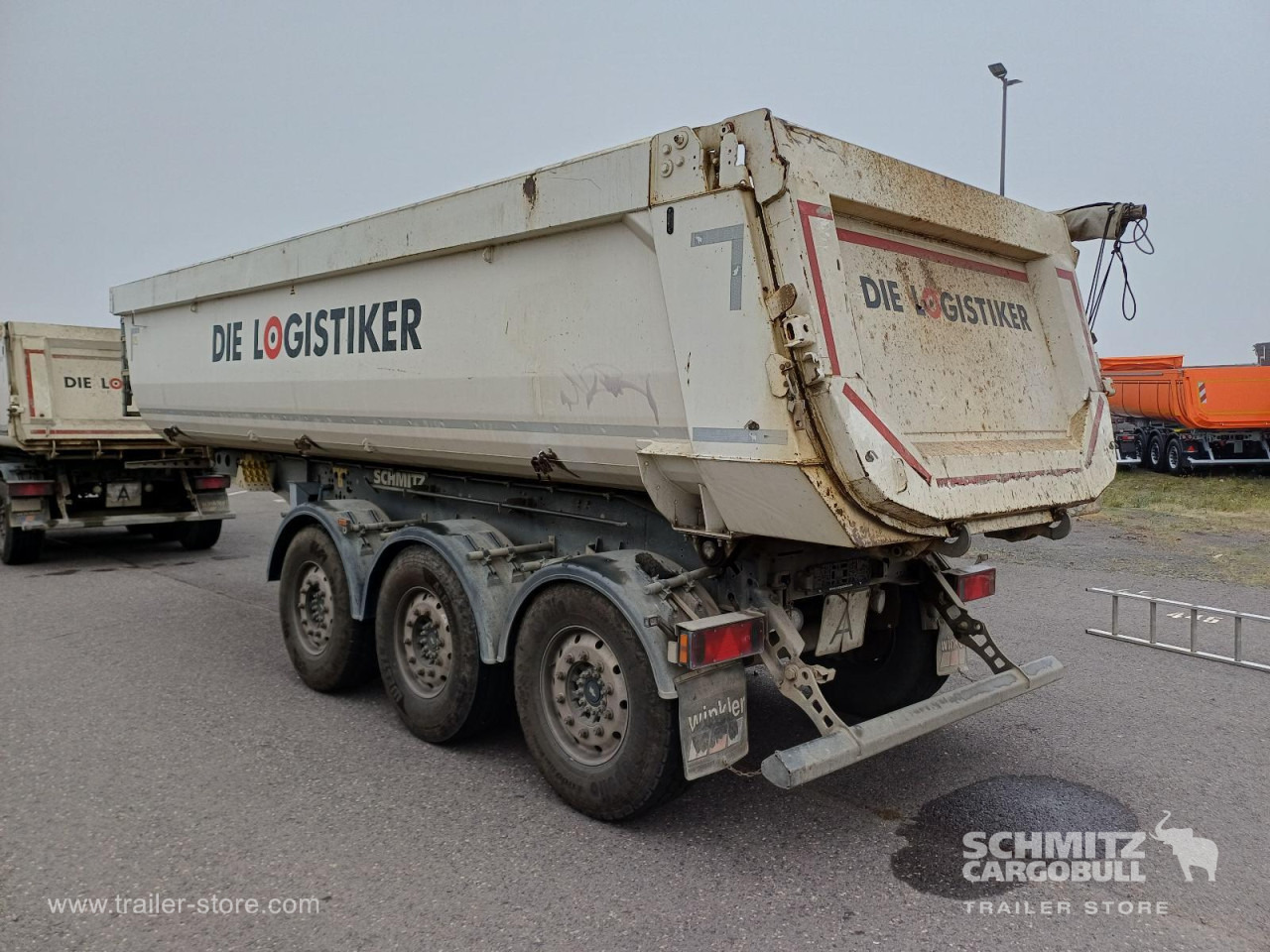 SCHMITZ Auflieger Kipper Stahlrundmulde 24m³ - Tipper semi-trailer: picture 4 SCHMITZ Auflieger Kipper Stahlrundmulde 24m³ - Tipper semi-trailer: picture 4