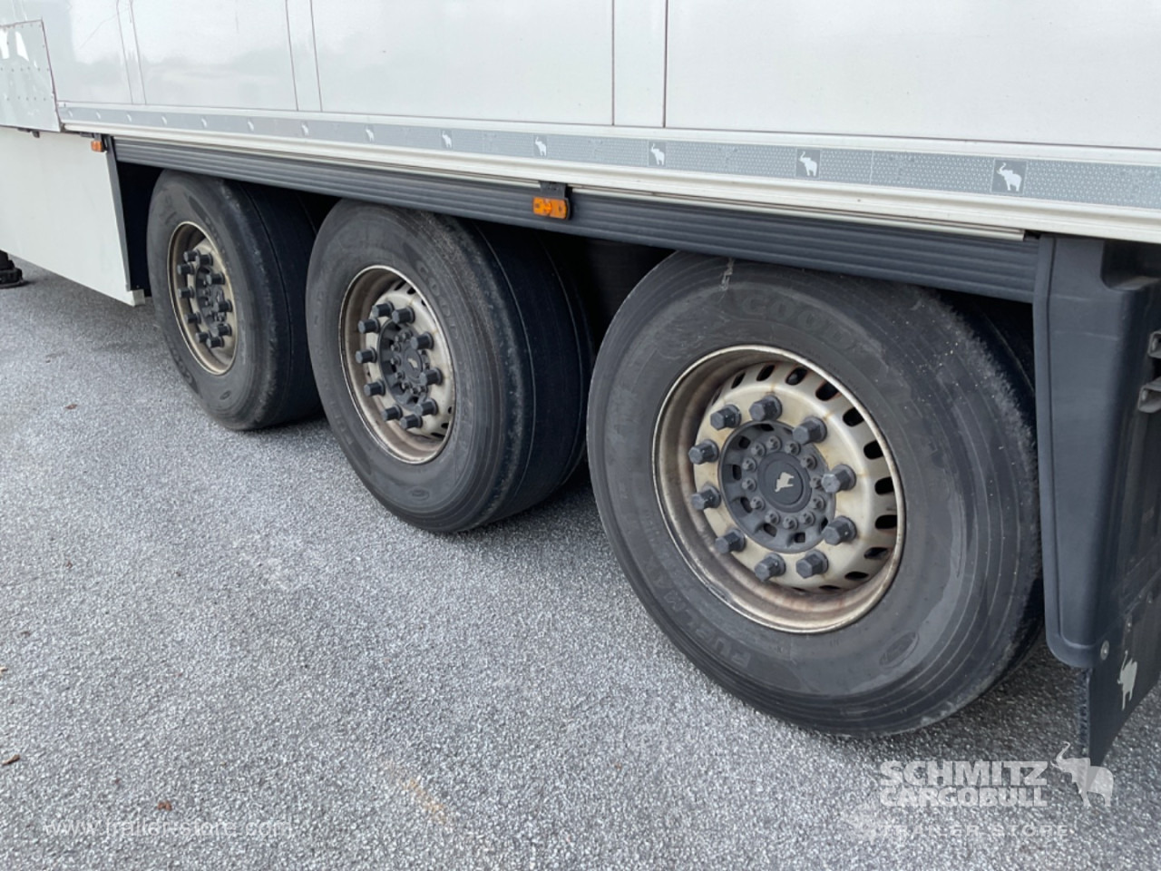 SCHMITZ Reefer Standard Double deck - Isothermal semi-trailer: picture 5 SCHMITZ Reefer Standard Double deck - Isothermal semi-trailer: picture 5
