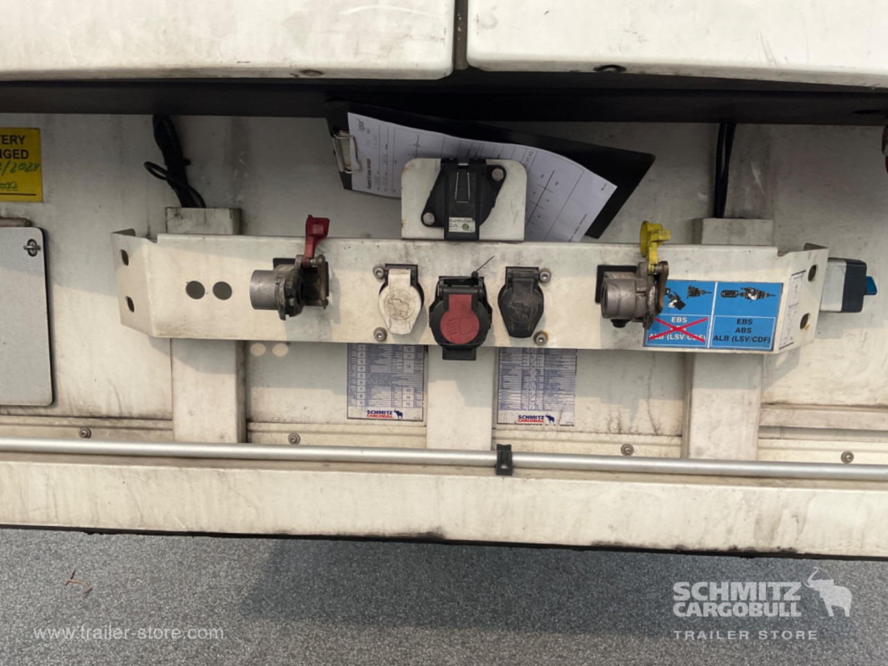 SCHMITZ Reefer Standard Double deck - Isothermal semi-trailer: picture 4 SCHMITZ Reefer Standard Double deck - Isothermal semi-trailer: picture 4