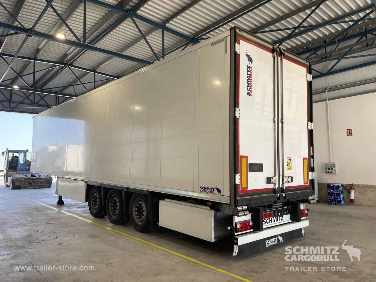SCHMITZ Semiremolque Frigo Standard - Isothermal semi-trailer: picture 3 SCHMITZ Semiremolque Frigo Standard - Isothermal semi-trailer: picture 3