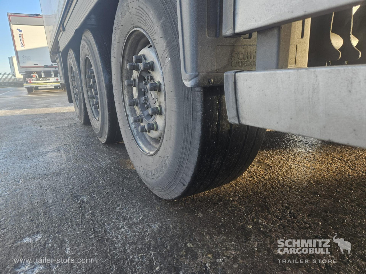 SCHMITZ Reefer Multitemp - Isothermal semi-trailer: picture 5 SCHMITZ Reefer Multitemp - Isothermal semi-trailer: picture 5