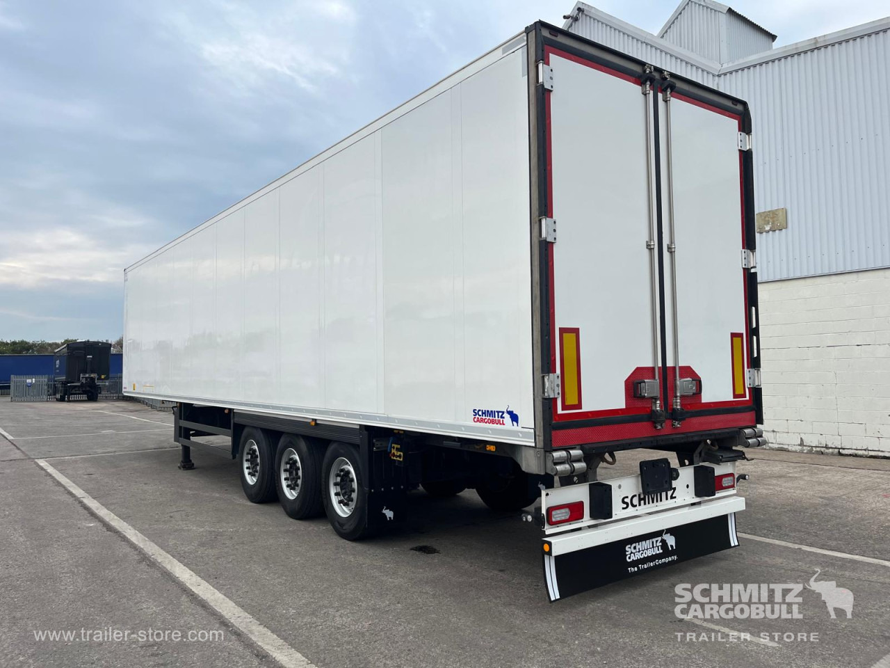 Isothermal semi-trailer SCHMITZ Reefer Standard: picture 8