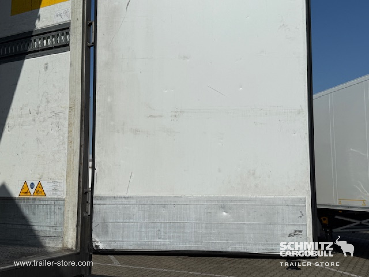 SCHMITZ Reefer Standard - Isothermal semi-trailer: picture 4 SCHMITZ Reefer Standard - Isothermal semi-trailer: picture 4
