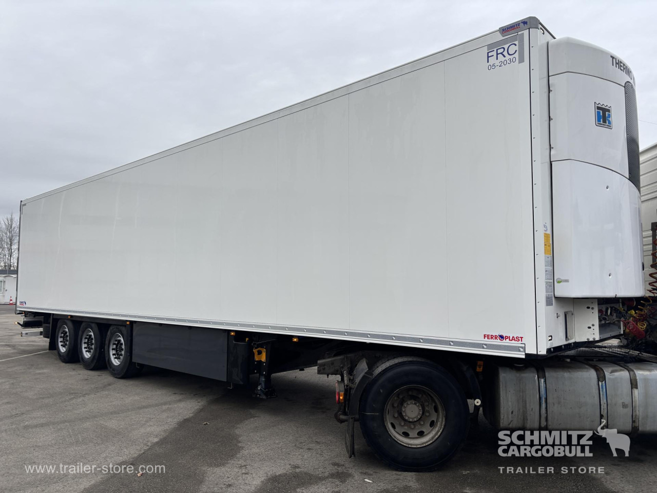 SCHMITZ Reefer Standard Double deck - Isothermal semi-trailer: picture 1 SCHMITZ Reefer Standard Double deck - Isothermal semi-trailer: picture 1