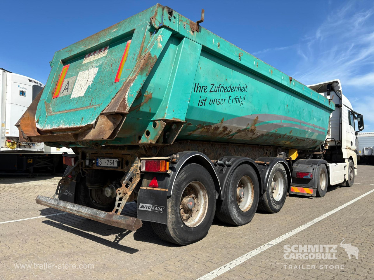 SCHMITZ Tipper Standard - Isothermal semi-trailer: picture 1 SCHMITZ Tipper Standard - Isothermal semi-trailer: picture 1