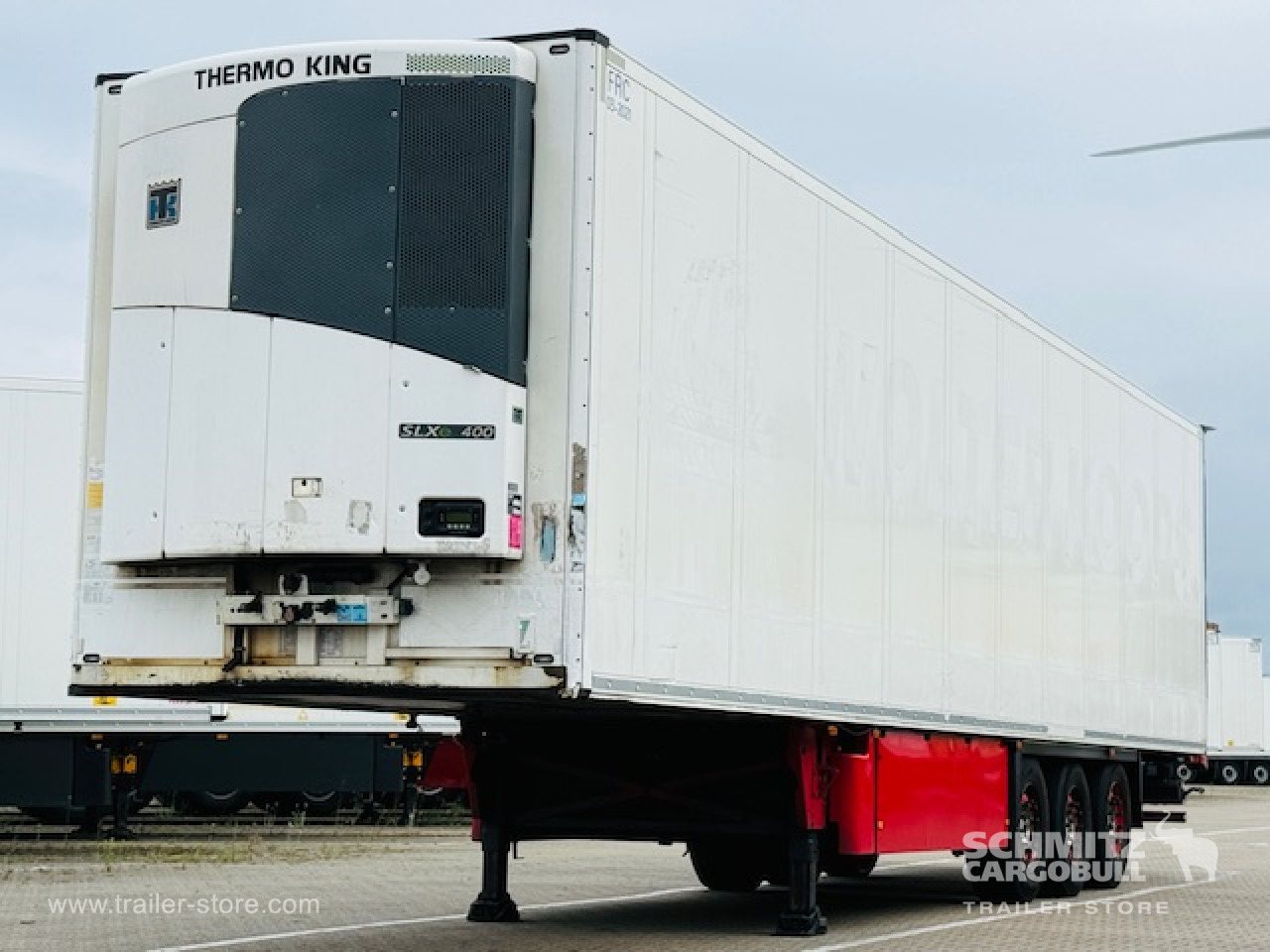 SCHMITZ Oplegger Vries Standard - Isothermal semi-trailer: picture 1 SCHMITZ Oplegger Vries Standard - Isothermal semi-trailer: picture 1