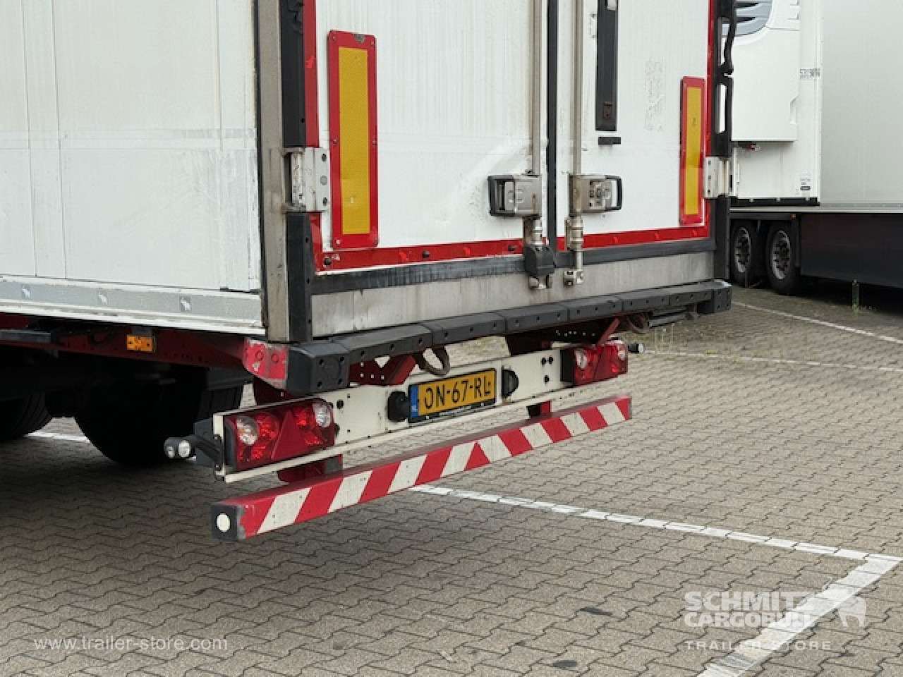 SCHMITZ Oplegger Vries Standard - Isothermal semi-trailer: picture 2 SCHMITZ Oplegger Vries Standard - Isothermal semi-trailer: picture 2