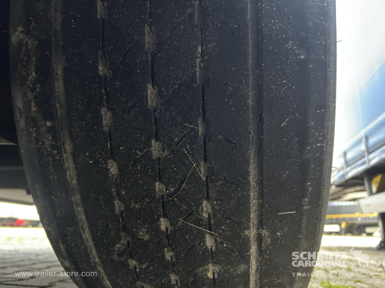 SCHMITZ Curtainsider Mega on lease SCHMITZ Curtainsider Mega: picture 6