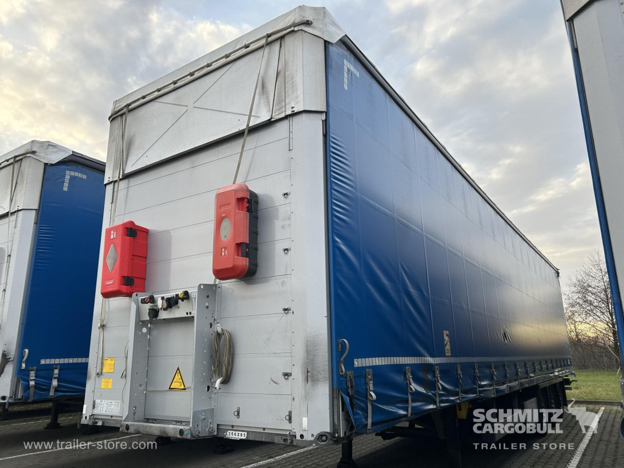 SCHMITZ Curtainsider Mega on lease SCHMITZ Curtainsider Mega: picture 8