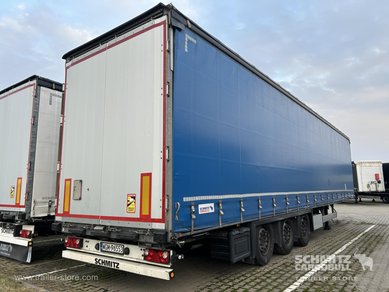 SCHMITZ Curtainsider Mega - Curtainsider semi-trailer: picture 2 SCHMITZ Curtainsider Mega - Curtainsider semi-trailer: picture 2