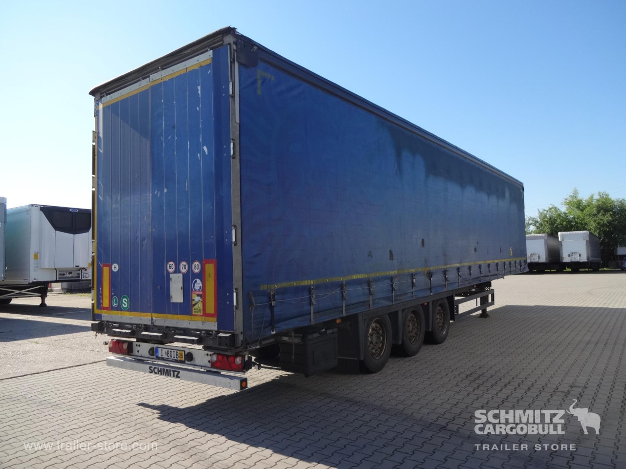 SCHMITZ Curtainsider Mega - Curtainsider semi-trailer: picture 1 SCHMITZ Curtainsider Mega - Curtainsider semi-trailer: picture 1
