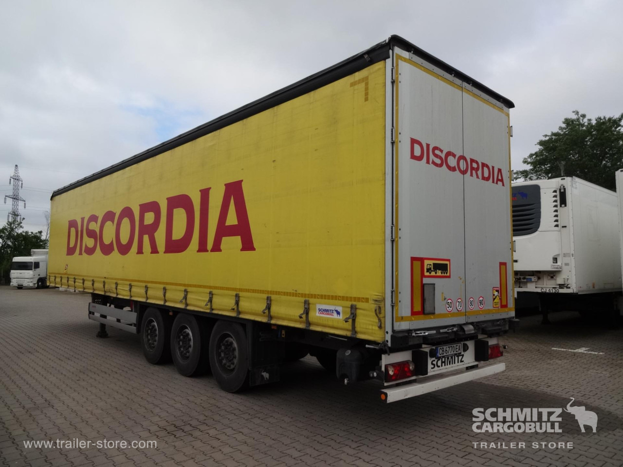 SCHMITZ Curtainsider Standard - Curtainsider semi-trailer: picture 4 SCHMITZ Curtainsider Standard - Curtainsider semi-trailer: picture 4