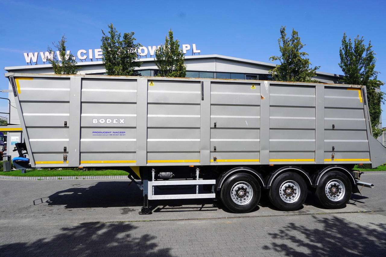 Tipper semi-trailer BODEX steel tipper semi-trailer 42 m³: picture 1