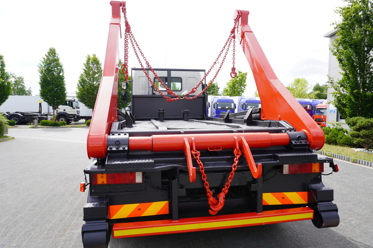 DAF LF 55.220 Skip loader GUIMA PALFINGER M14T - Skip loader truck: picture 5 DAF LF 55.220 Skip loader GUIMA PALFINGER M14T - Skip loader truck: picture 5