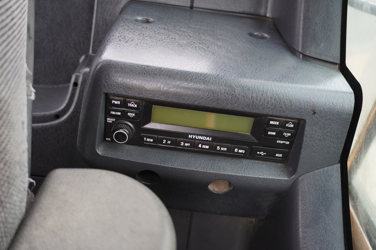 Wheel excavator Hyundai Robex 55W-9 Wheeled Excavator 5.5t / 2 unit: picture 15 Wheel excavator Hyundai Robex 55W-9 Wheeled Excavator 5.5t / 2 unit: picture 15