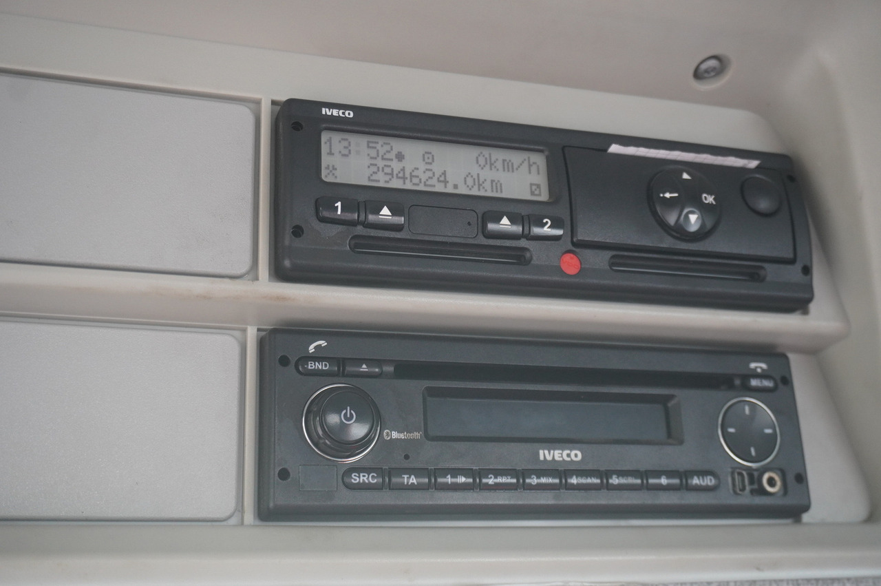 IVECO STRALIS 19.310 E6 / Flatbed 19 EPAL / FASSI F135 / 225 MTH! / 5.7 T on lease IVECO STRALIS 19.310 E6 / Flatbed 19 EPAL / FASSI F135 / 225 MTH! / 5.7 T: picture 20 IVECO STRALIS 19.310 E6 / Flatbed 19 EPAL / FASSI F135 / 225 MTH! / 5.7 T on lease IVECO STRALIS 19.310 E6 / Flatbed 19 EPAL / FASSI F135 / 225 MTH! / 5.7 T: picture 20