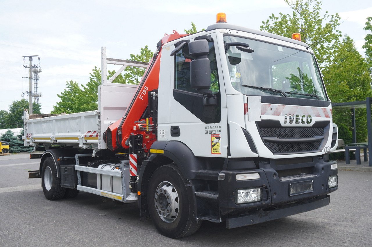 IVECO STRALIS 330 E6 / FASSI 195A 8.5 T / 3-side tipper on lease IVECO STRALIS 330 E6 / FASSI 195A 8.5 T / 3-side tipper: picture 6 IVECO STRALIS 330 E6 / FASSI 195A 8.5 T / 3-side tipper on lease IVECO STRALIS 330 E6 / FASSI 195A 8.5 T / 3-side tipper: picture 6