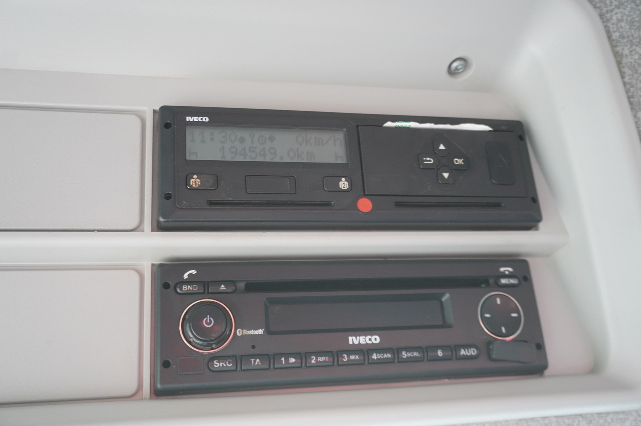 IVECO STRALIS 330 E6 / FASSI 195A 8.5 T / 3-side tipper on lease IVECO STRALIS 330 E6 / FASSI 195A 8.5 T / 3-side tipper: picture 28 IVECO STRALIS 330 E6 / FASSI 195A 8.5 T / 3-side tipper on lease IVECO STRALIS 330 E6 / FASSI 195A 8.5 T / 3-side tipper: picture 28