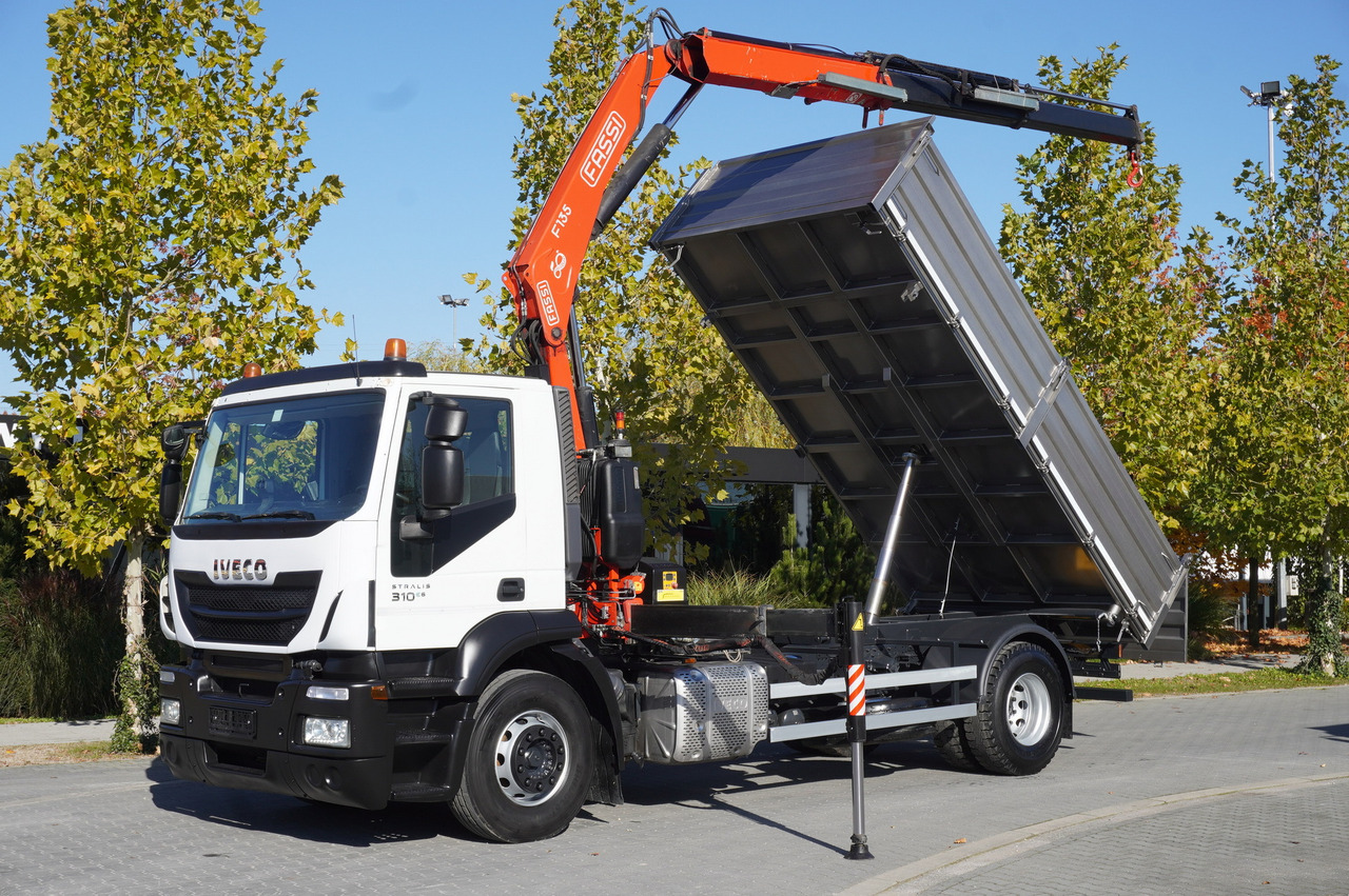IVECO Stralis 310 E6 / NEW 3-sided tipper / Fassi F135 crane with remote control - Crane truck: picture 1 IVECO Stralis 310 E6 / NEW 3-sided tipper / Fassi F135 crane with remote control - Crane truck: picture 1