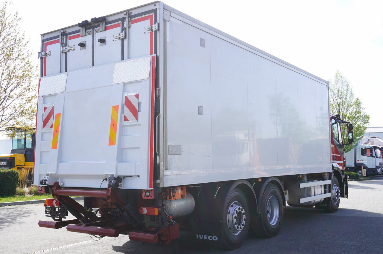 Iveco Stralis 310 6×2 E6 Refrigerator/ ATP/FRC / 18 pallets / Tail lift - Refrigerator truck: picture 4 Iveco Stralis 310 6×2 E6 Refrigerator/ ATP/FRC / 18 pallets / Tail lift - Refrigerator truck: picture 4